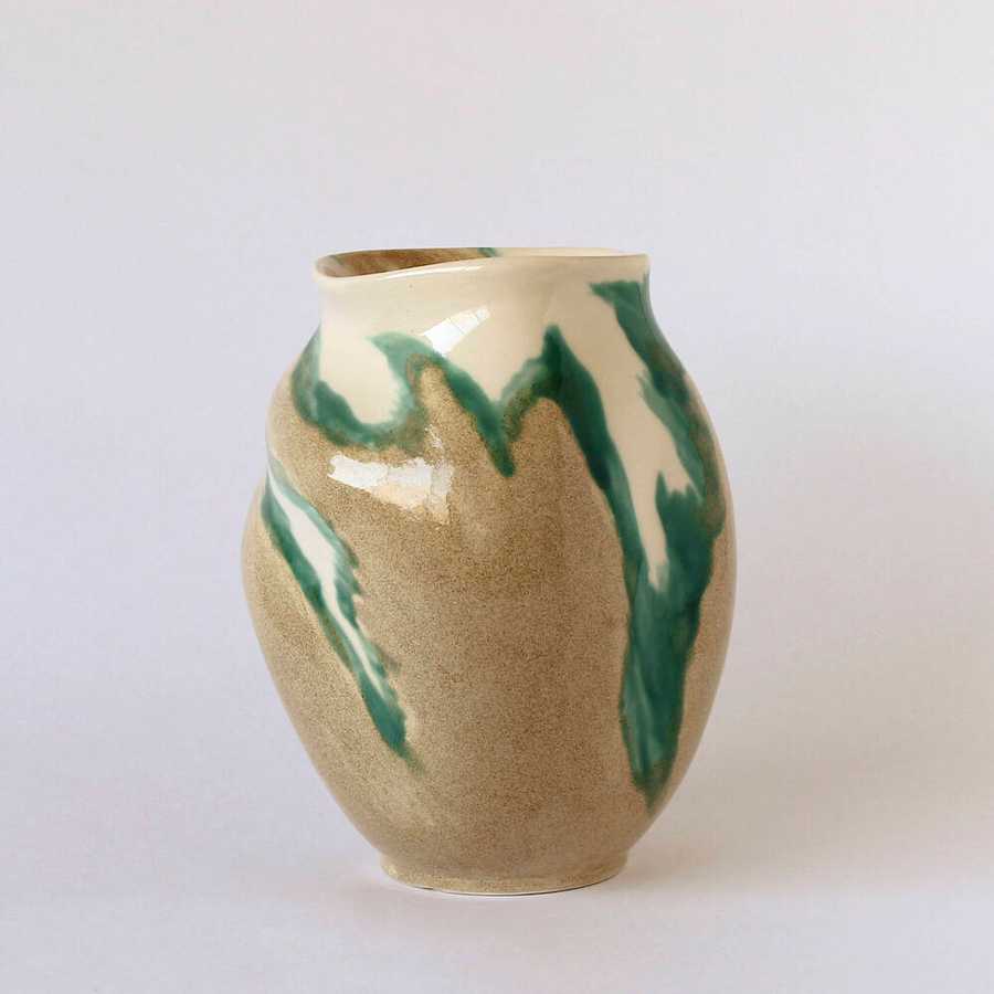 functional/vases/ceramics-nature/7 - image - 2