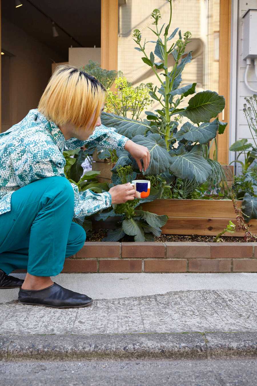 I Am Tokyo エルナーズ・ヌリザテ - image number [object Object]}